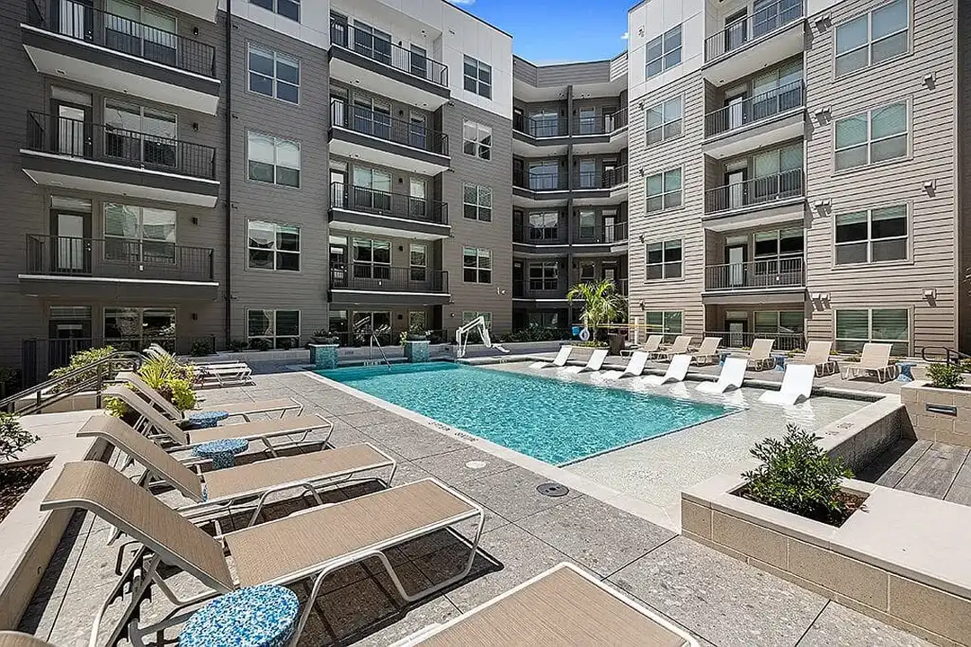 East Bend Apartments – photo 1