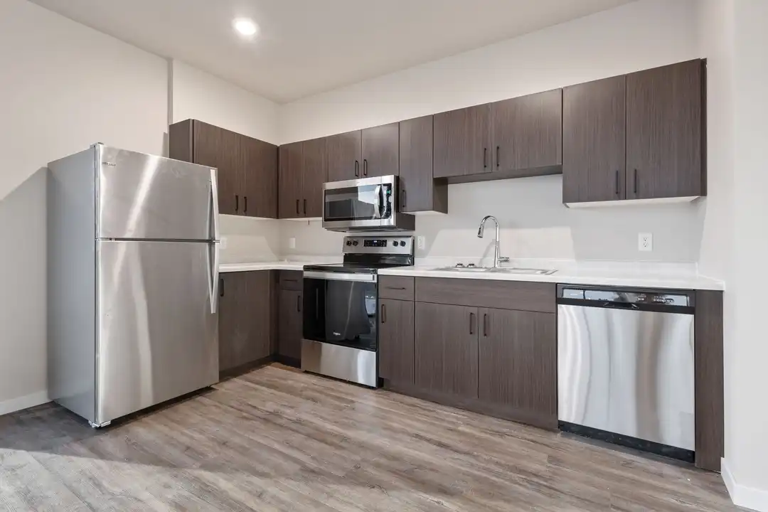 15 1st St NW unit 305 - View 6