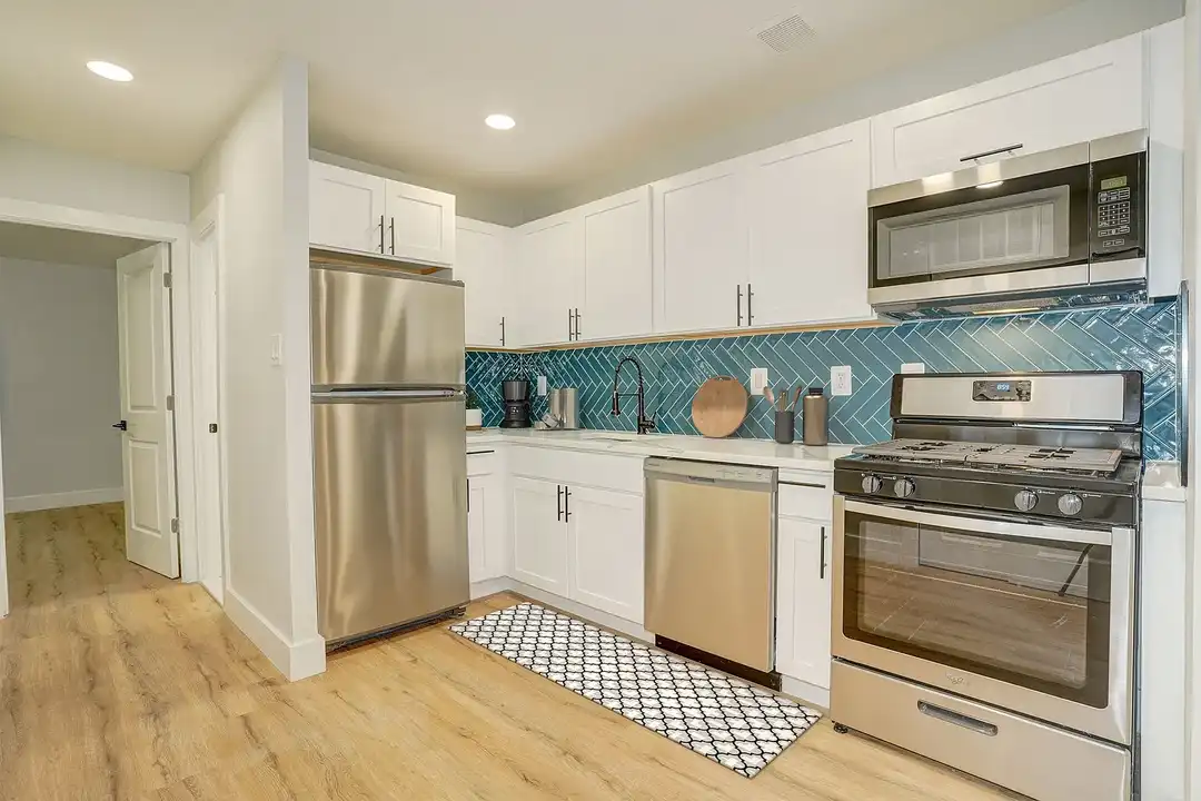 Park Glen Apartments – photo 1