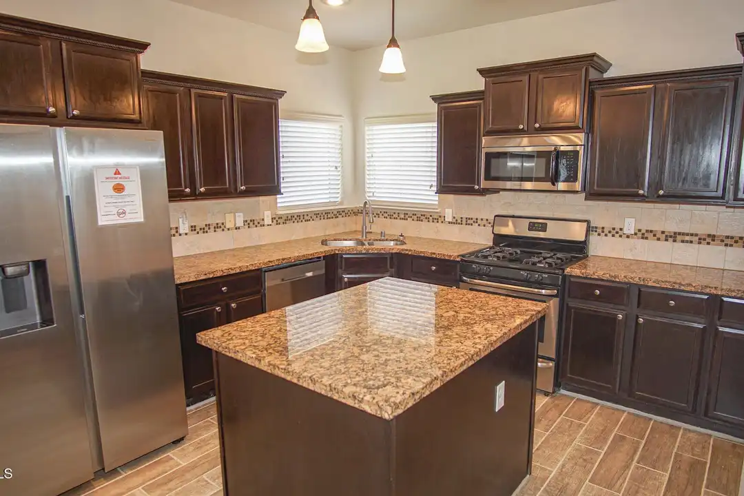 14613 Sunny Land Ave - View 6