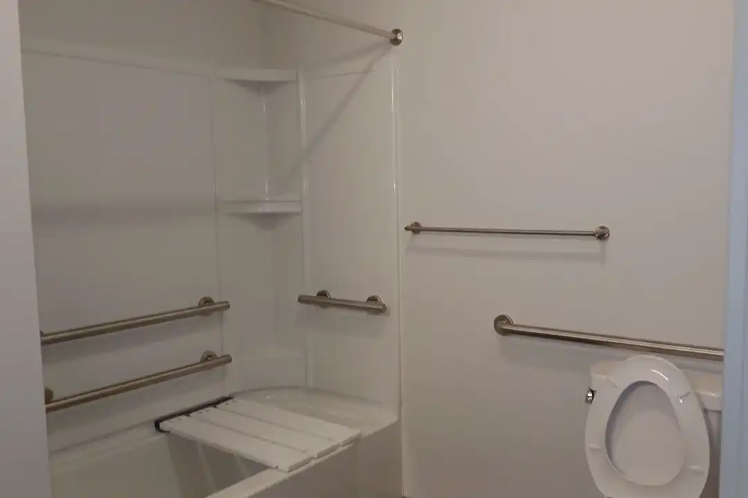 16512 Centerpark Ct unit 101 - More