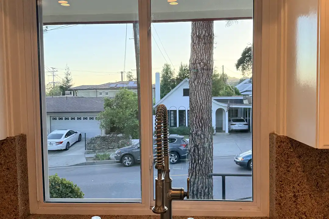 410 N Canyon Blvd - View 4