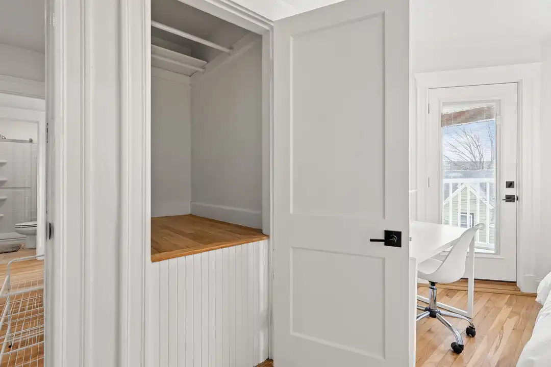 Apartment in Boston - View 4