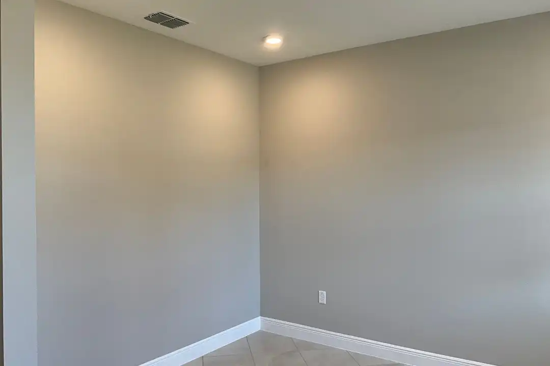 7727 SW 57th Pl - View 5