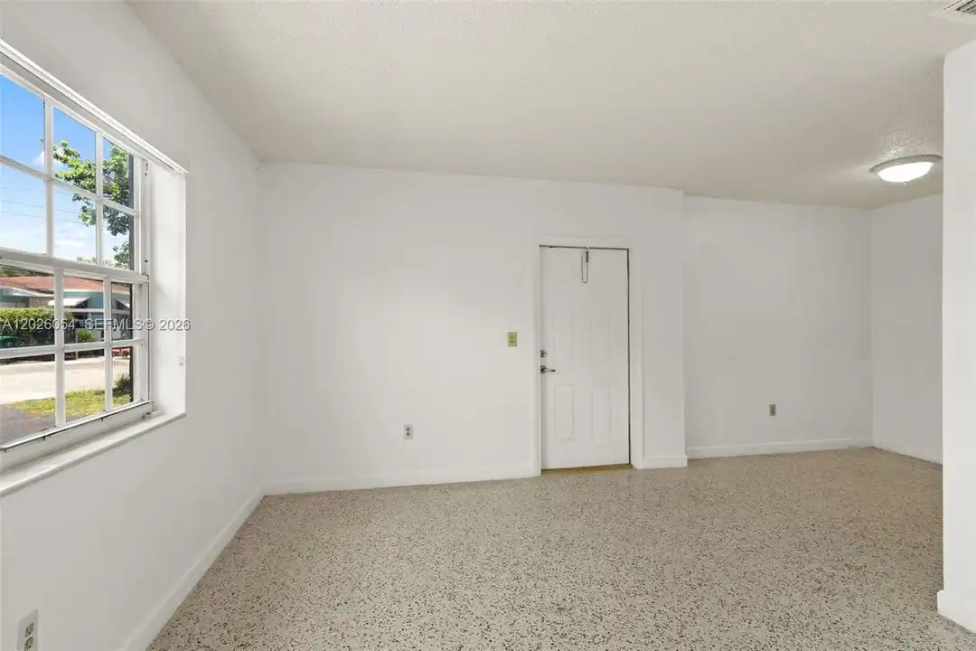 3209 NW 13th Terrace unit 3209 - View 4