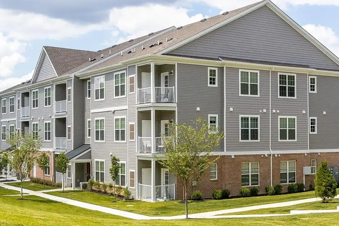 Mi-Place at Wayside – photo 1 of 10