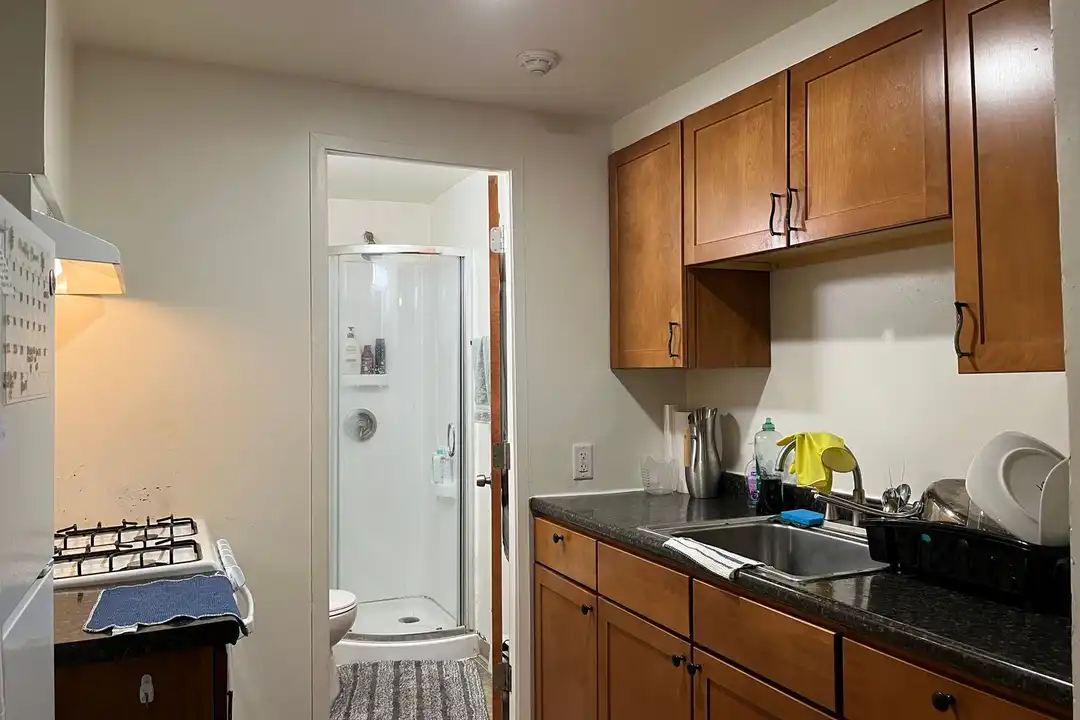 934 Stewart Ave unit 6 – photo 1