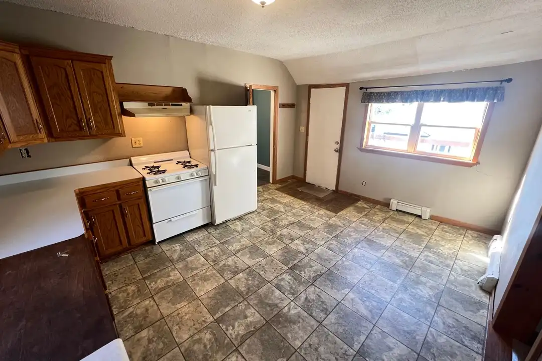 2014 Banks Ave unit 2014 1/2 Banks Ave - View 4