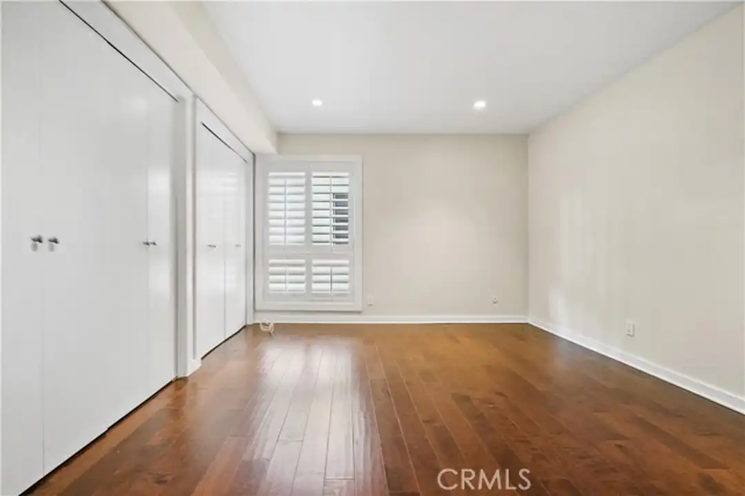 Apartment in West Hollywood - More