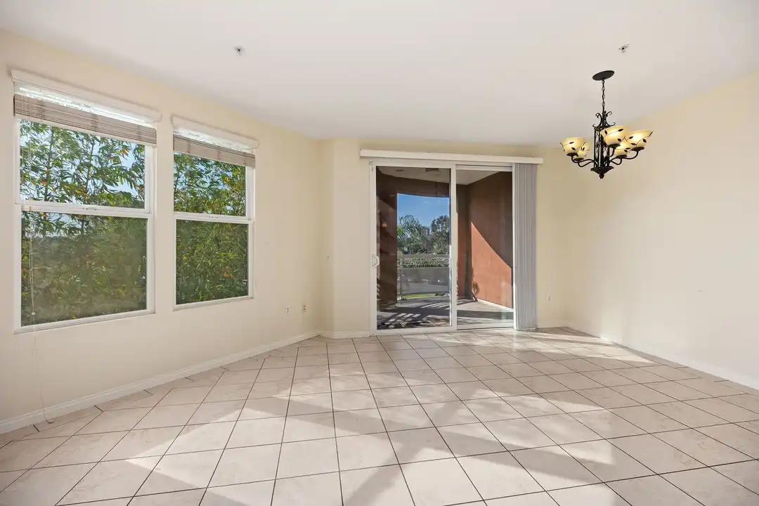 12664 Chapman Ave - View 5