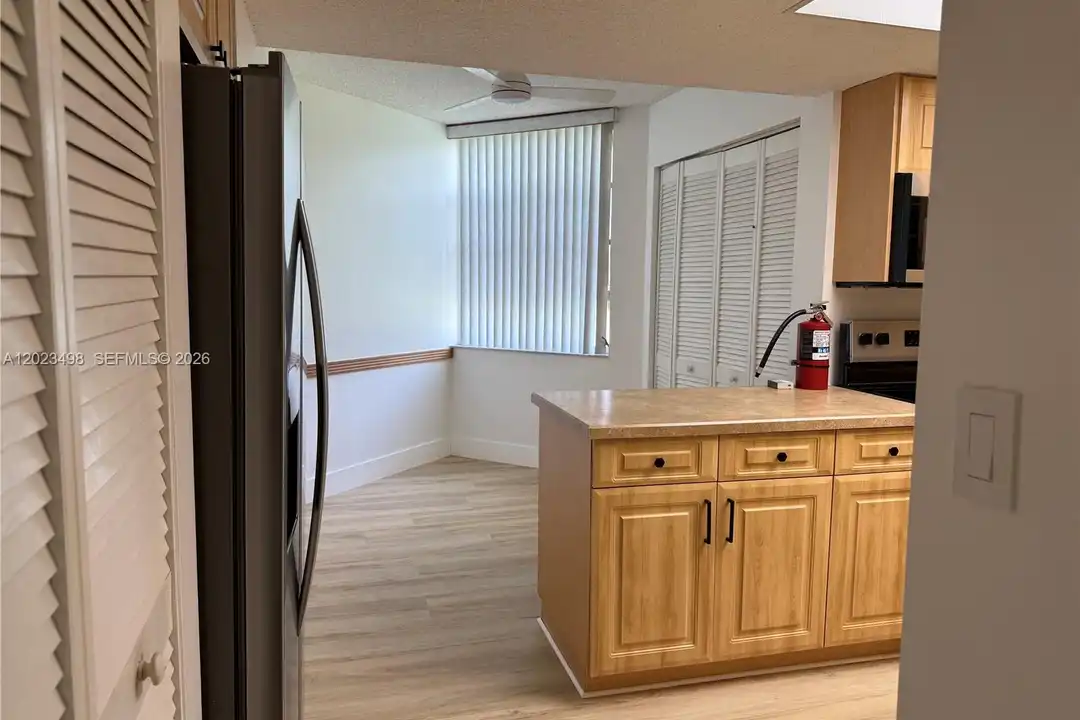 9531 Seagrape Dr unit 202 - View 3