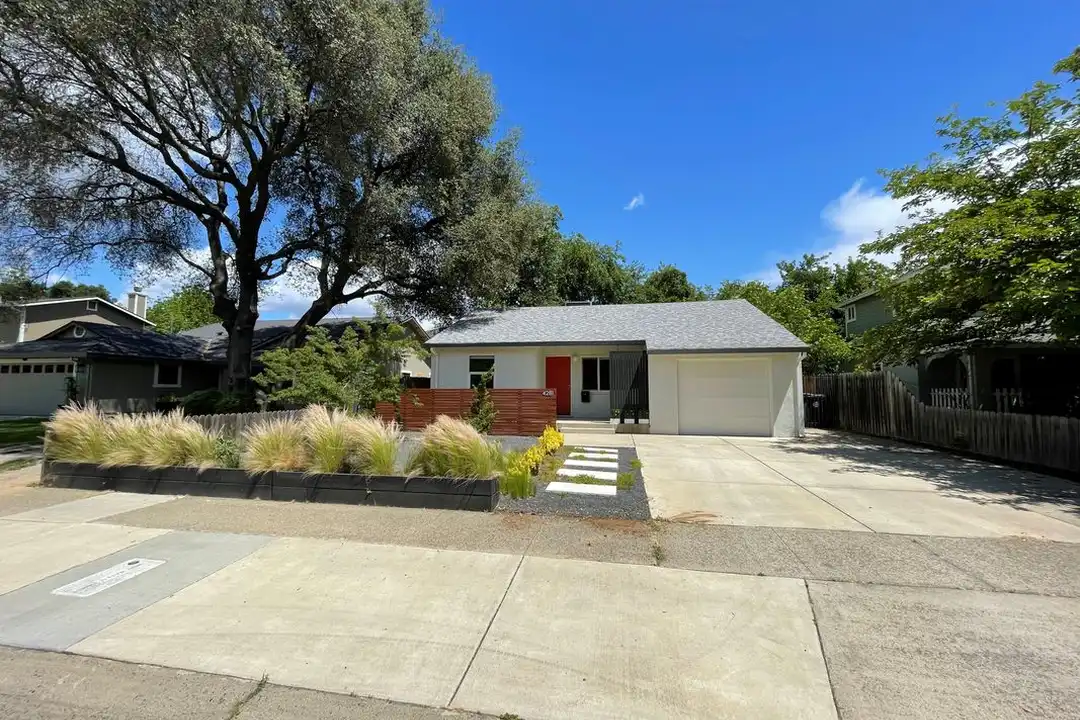 4281 65th St - View 2