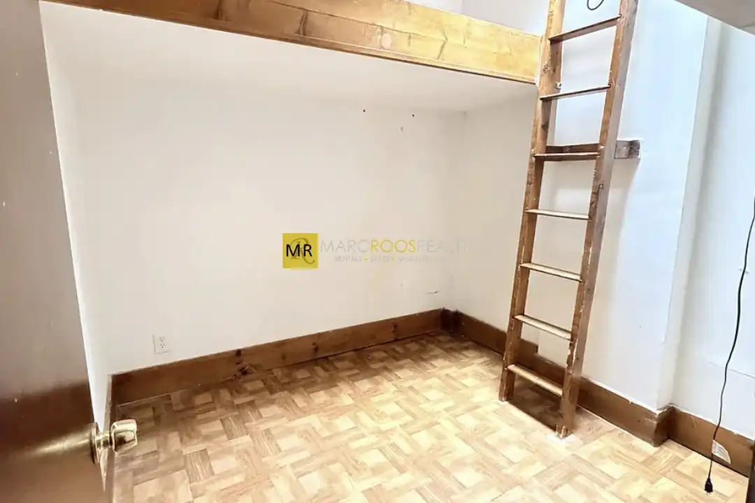 17 Aberdeen St unit 6 - View 6