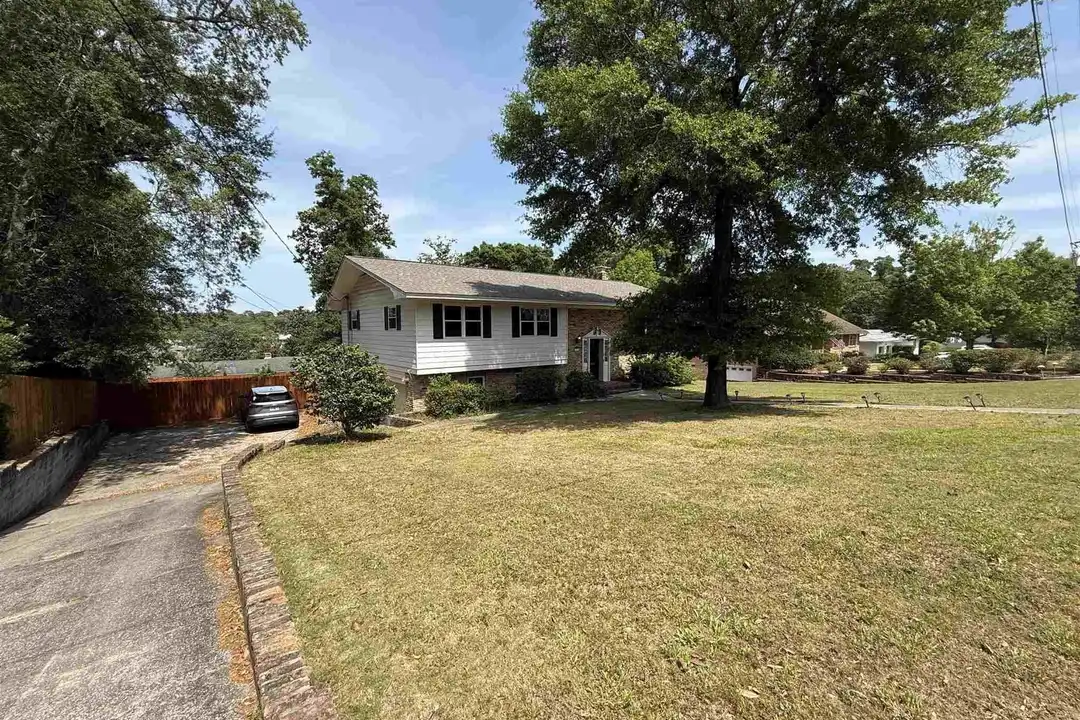 3660 Molaree Dr - View 4