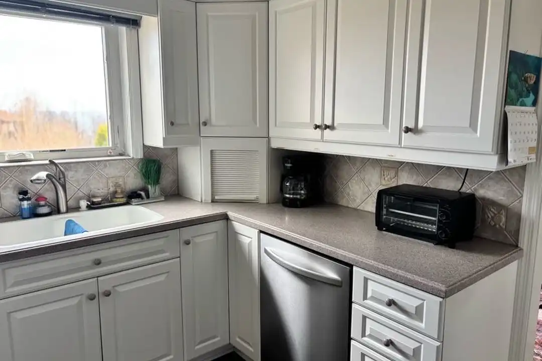 1403 Fleetwood Plaza - View 4