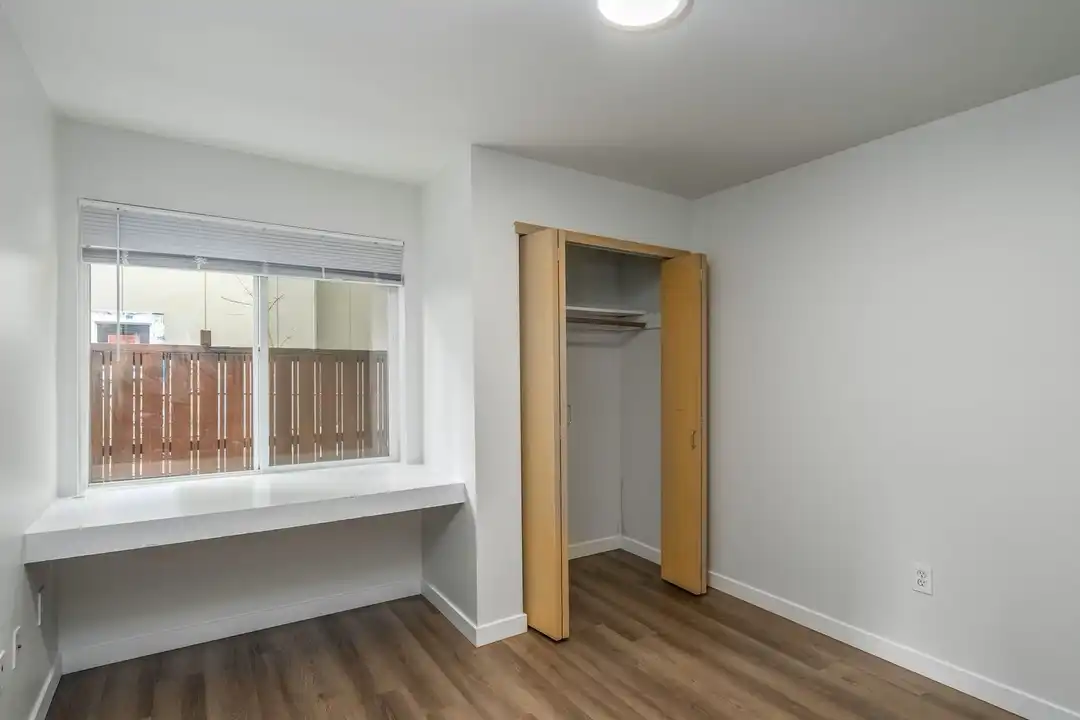 Apartment in Seattle - View 2