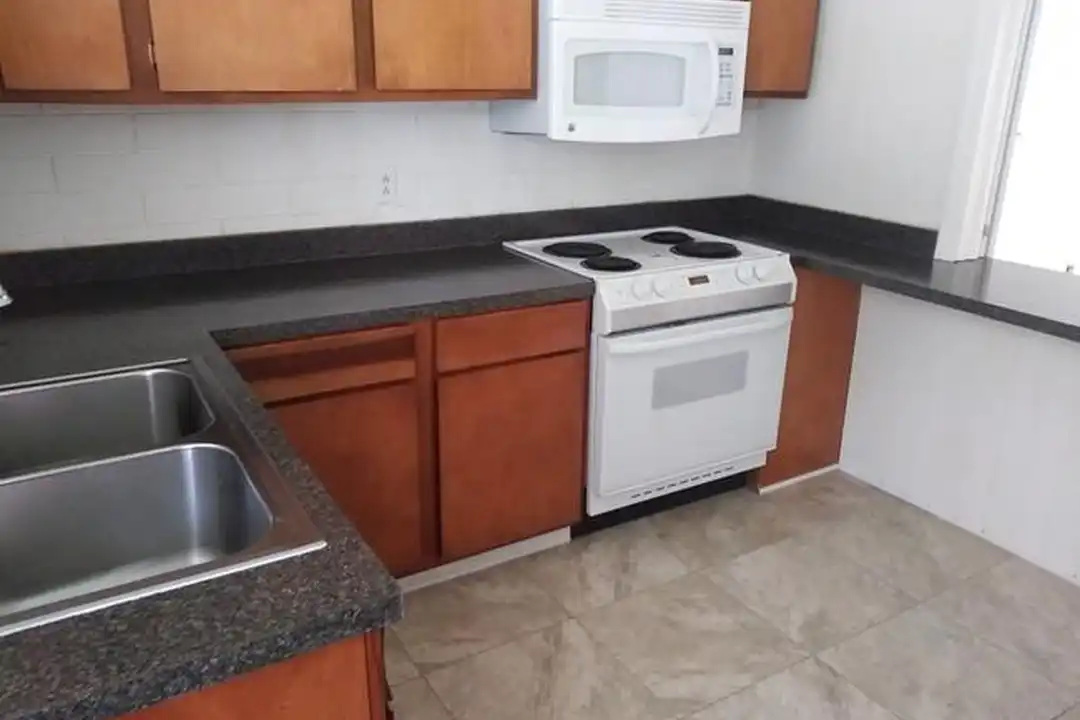 1669 Cherokee Rd unit A - View 4