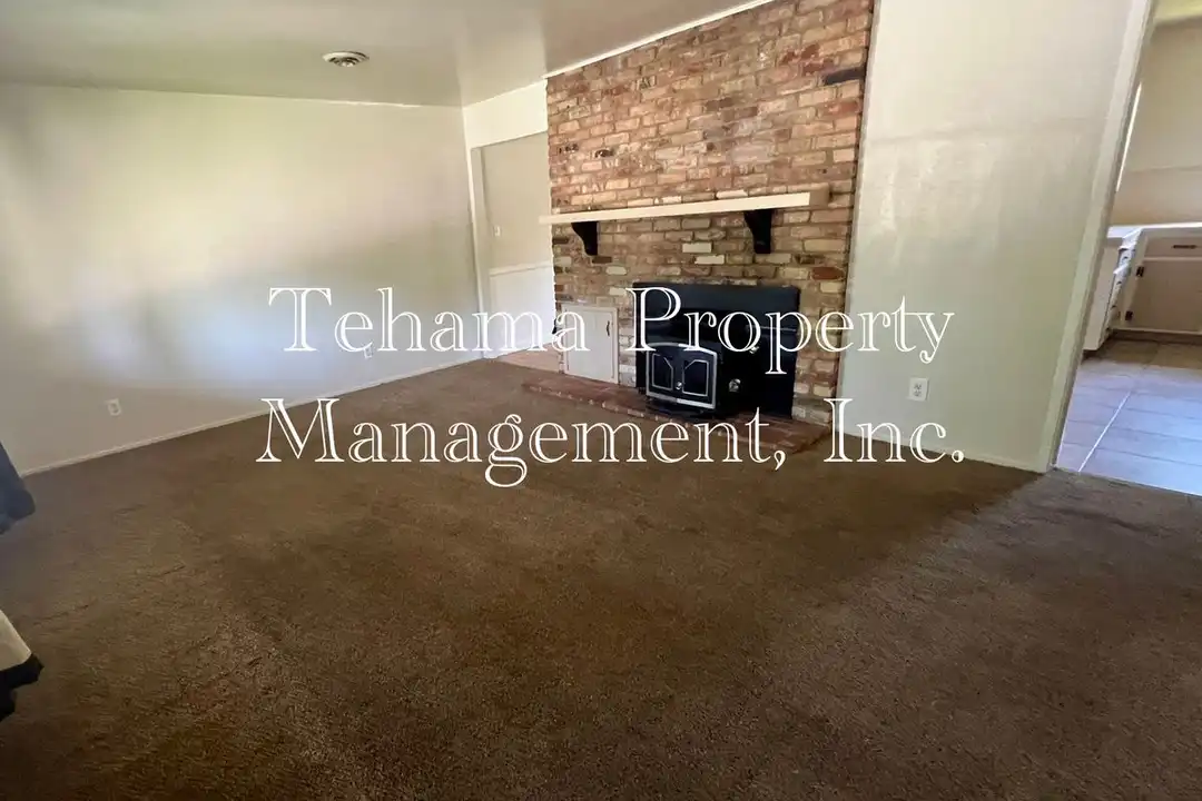 845 Lassen Ave - View 2