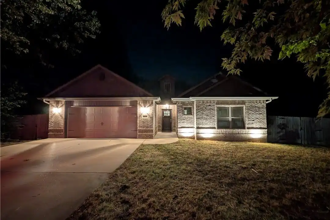 1918 S Garland Ave – photo 1