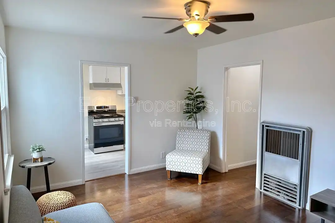 5122 Lemon Grove Ave - View 3