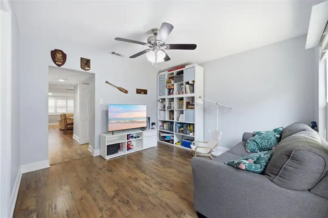 4101 W Neptune St – pohled 6