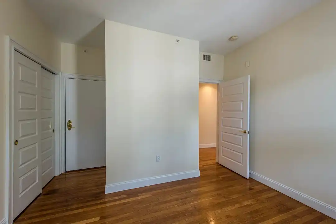 55 Ashford St - View 6