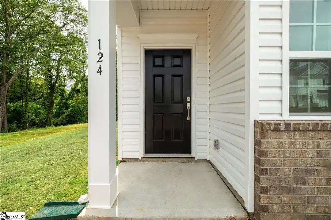 124 Selton Pl - View 2