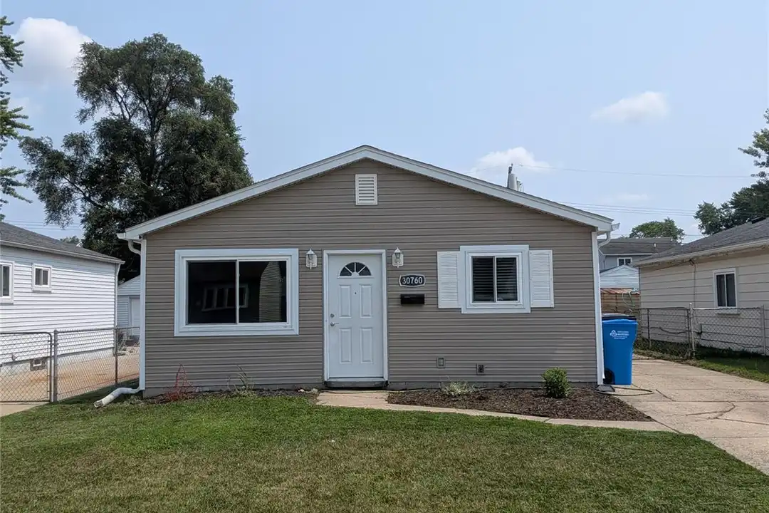 30760 Palmer St – photo 1