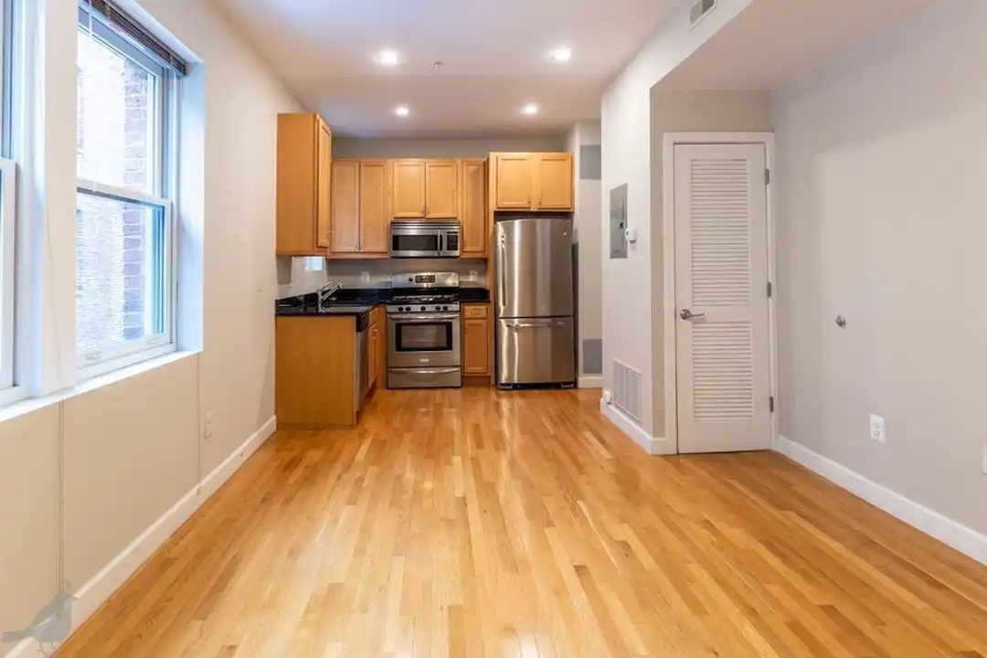 1440 Columbia Rd NW - View 5