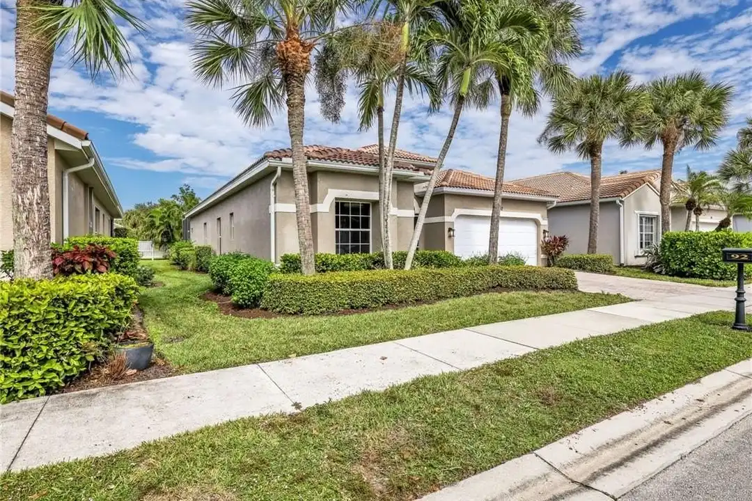 92 Glen Eagle Cir - View 3