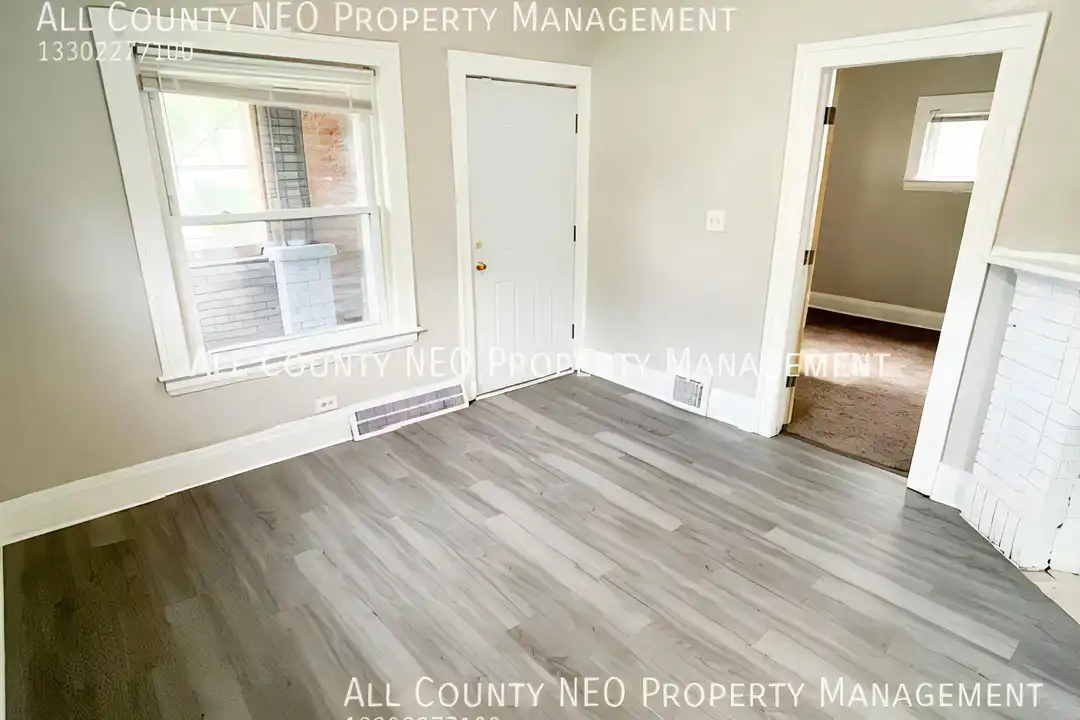 12114 Soika Ave – pohled 3