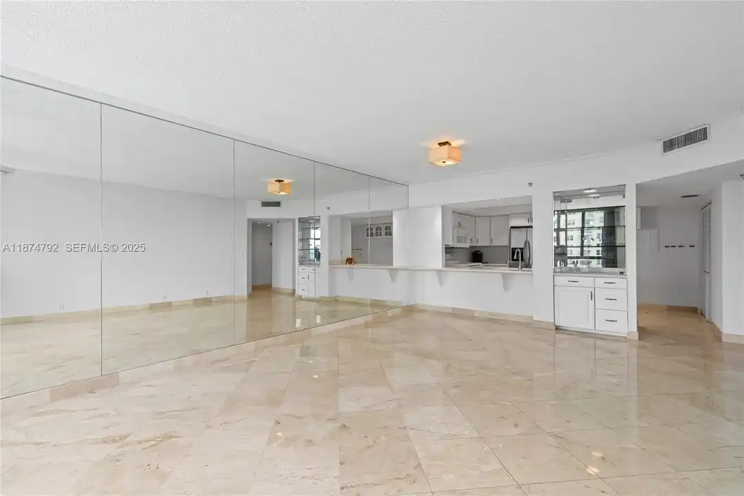 520 Brickell Key Dr unit a705 - More