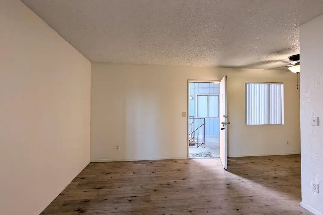 3150 E Bellevue St #9 - View 3