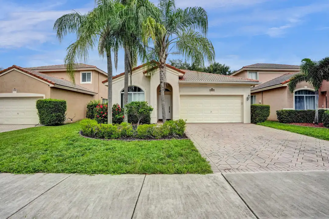 House in Coconut Creek - View 4
