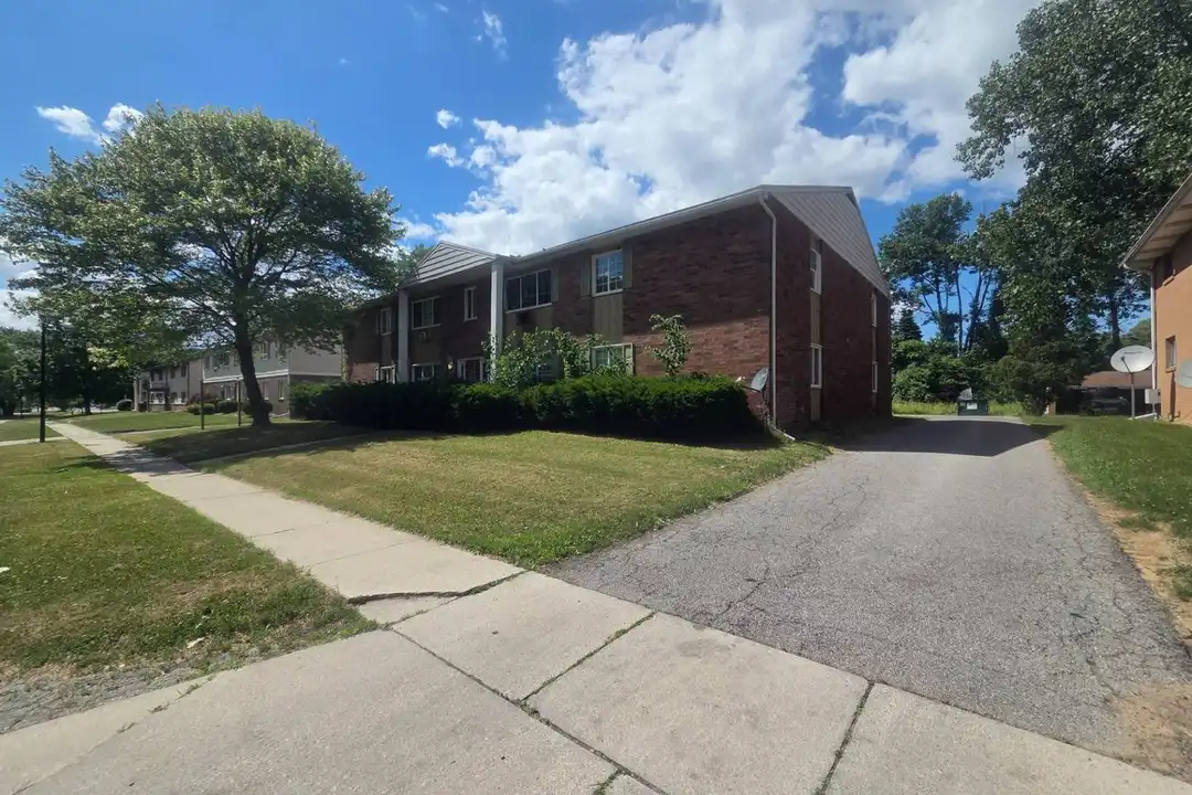 1540 Brooke Park Dr unit Unit 2 – photo 1