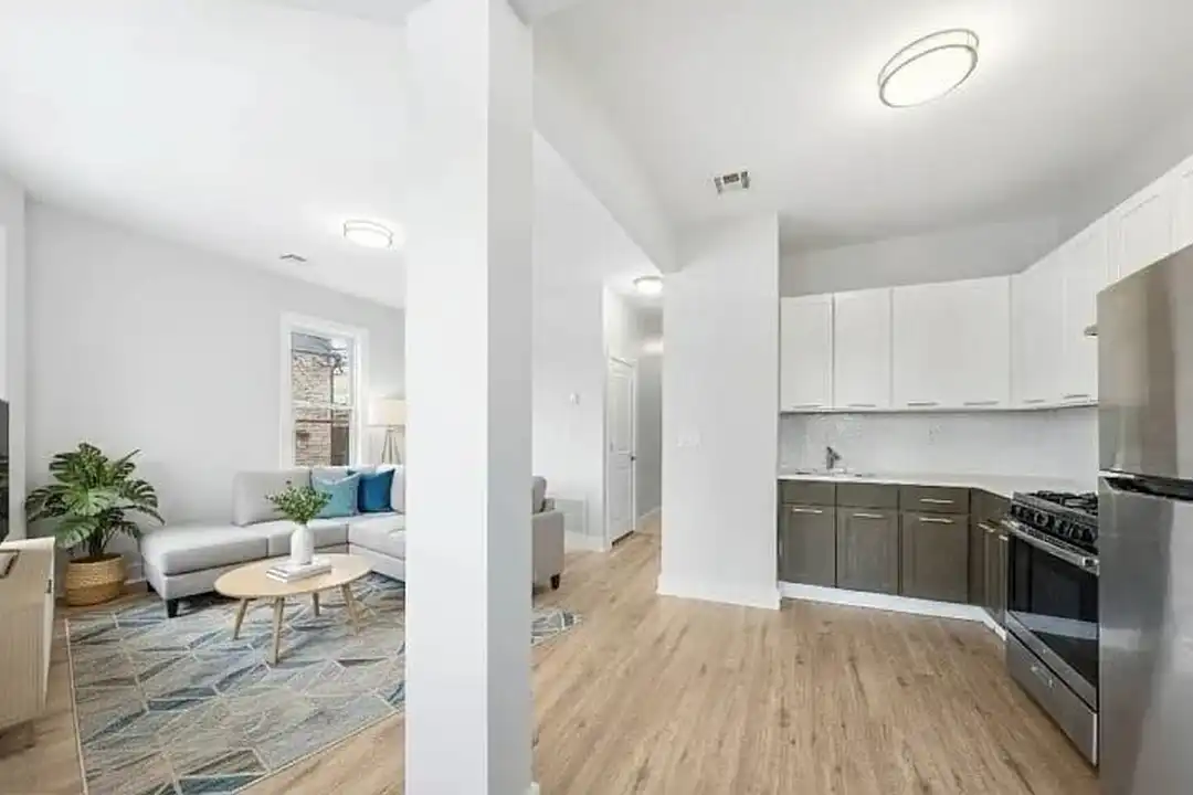 327 S 19th St unit 2 - View 3