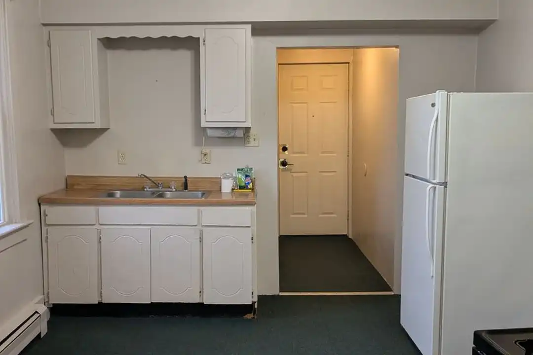 946 Beaver Rd unit 946 Beaver Rd #4 - View 3