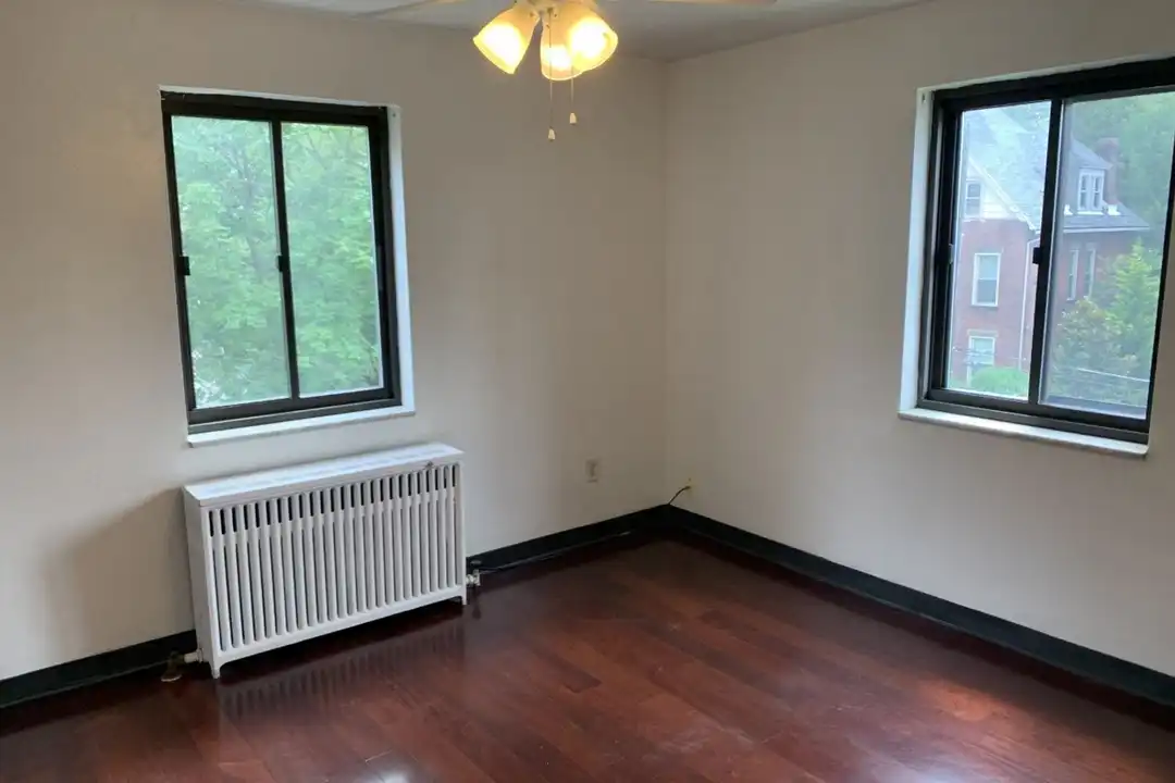 819 College St unit C3 - View 5