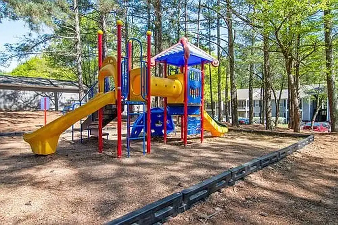 Elevate at Stewarts Mill – photo 1 of 24
