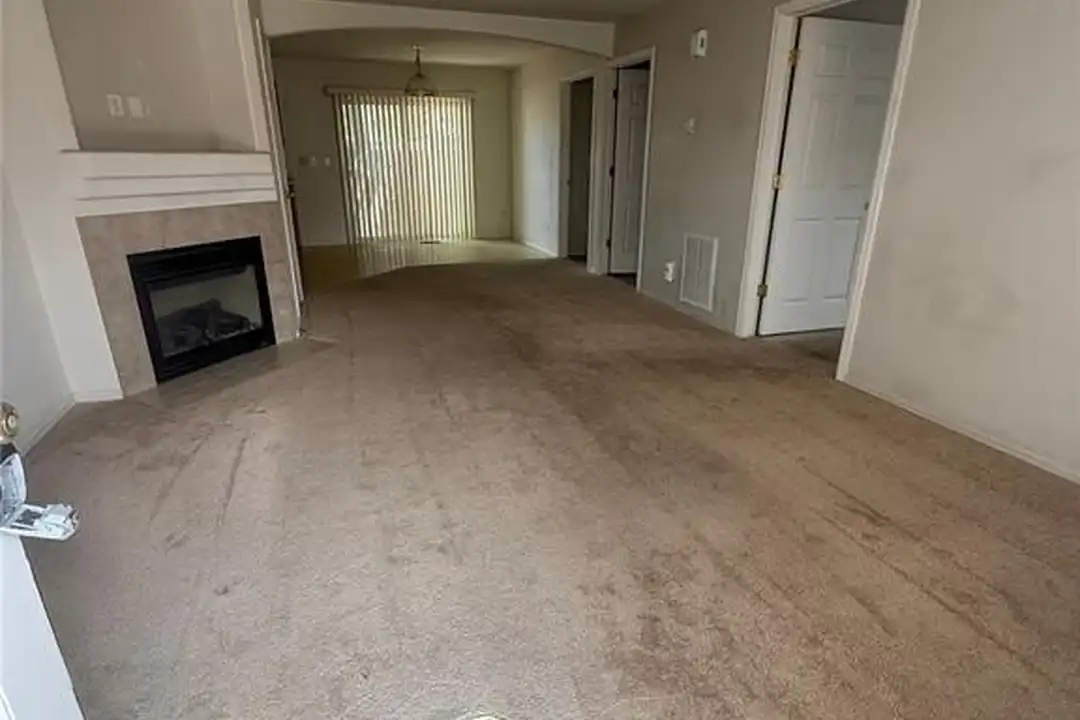 Apartment in Colorado Springs - View 2