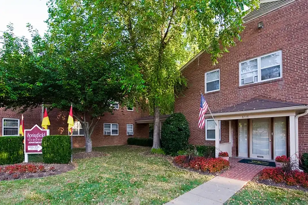 Springfield Gardens – photo 1 of 14