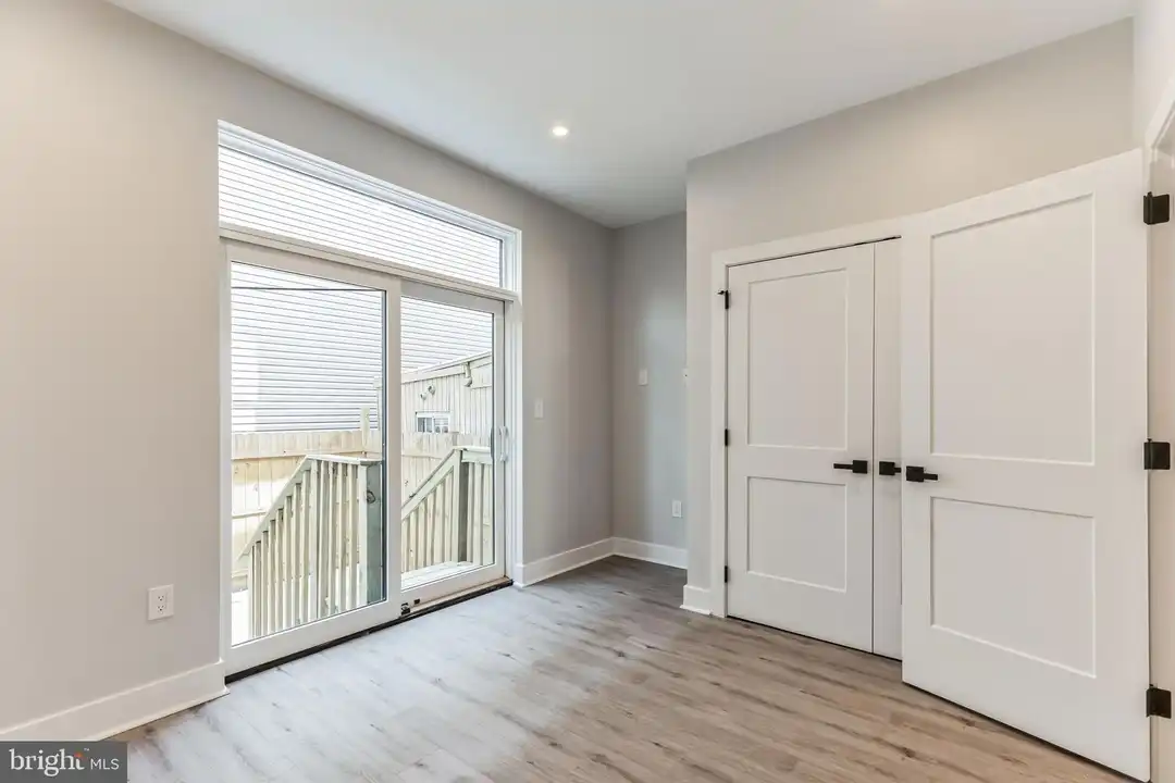 1305 N 25th St unit Unit 2 - More