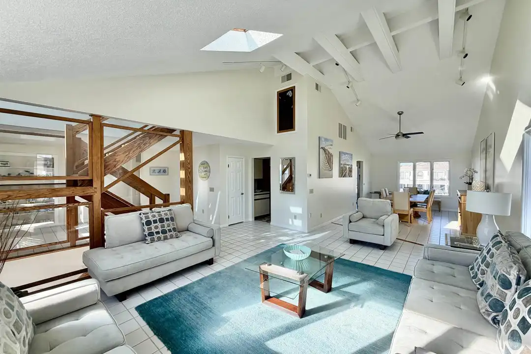 31 Seaview Dr - View 2
