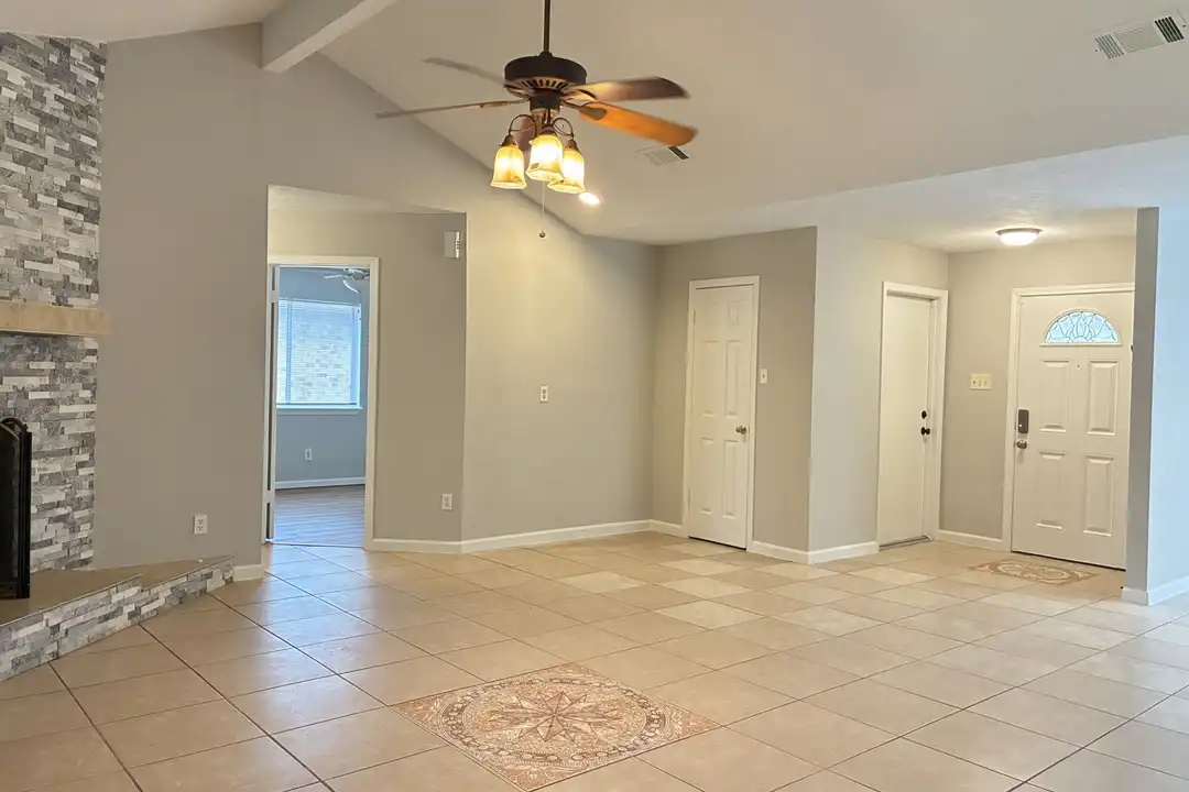 4211 Autumn Meadow Dr - View 6