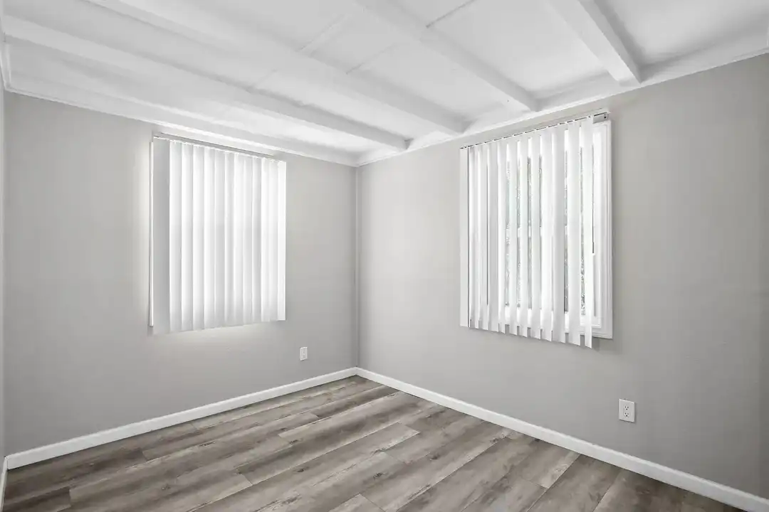 Moval Terrace Apartments - View 5