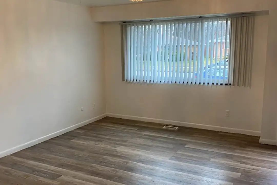 2881 Benchwood Rd unit 2 – photo 1