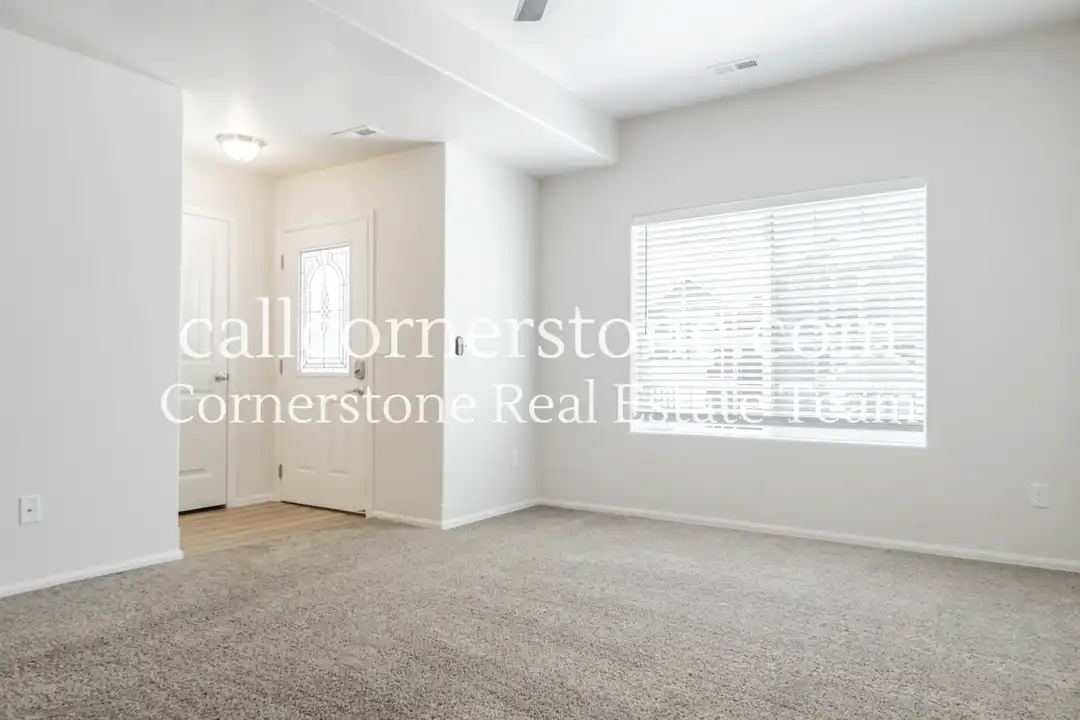 2138 Phillips Alley - View 5