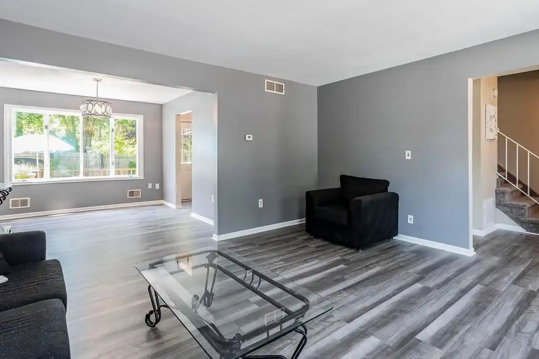 19A Emerald Dr - View 3