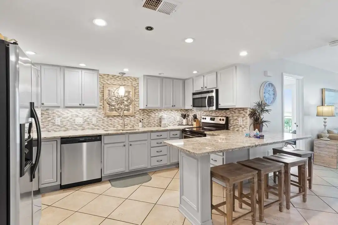 833 Santa Rosa Blvd unit 1502063P - View 5