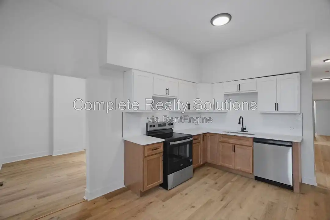 2928 Texas Ave unit 1F – photo 1